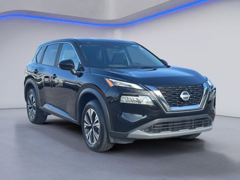 Used 2023 Nissan Rogue SV image 8