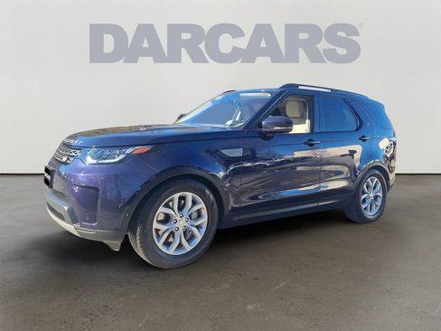 Used 2019 Land Rover Discovery SE image 3