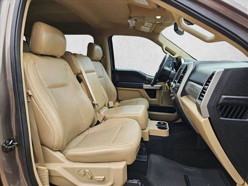 Used 2019 Ford F250 Lariat image 21