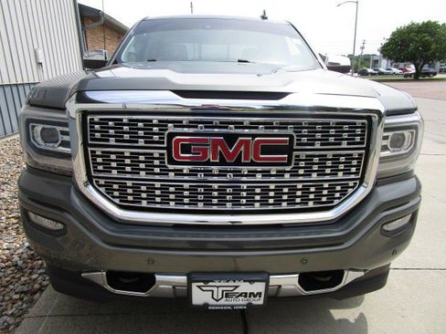 Used 2017 GMC Sierra 1500 Denali AWD/4WD image 2