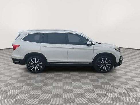 Used 2019 Honda Pilot Touring image 9