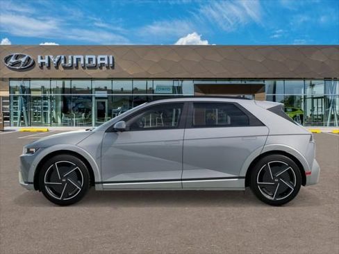 New 2026 Hyundai Ioniq 5 Limited AWD/4WD image 3
