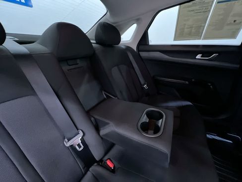 Used 2022 Kia K5 LXS FWD image 39
