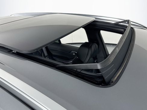 Used 2025 BMW X5 xDrive40i w/ Climate Comfort Package image 21