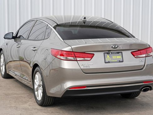 Used 2016 Kia Optima EX image 44
