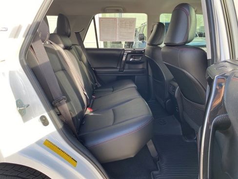 Certified 2018 Toyota 4Runner TRD Off-Road Premium image 17