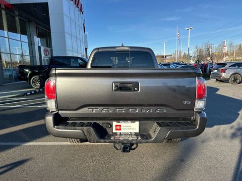 Used 2023 Toyota Tacoma TRD Sport image 4