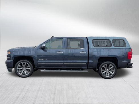 Used 2018 Chevrolet Silverado 1500 LTZ Z71 w/ Centennial Edition image 4