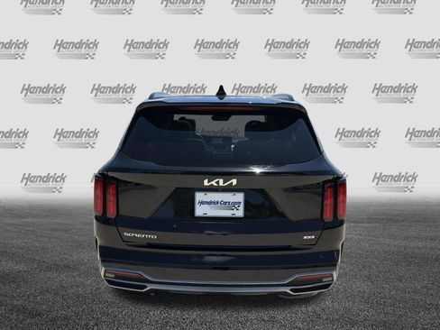 Used 2023 Kia Sorento SX AWD/4WD image 9