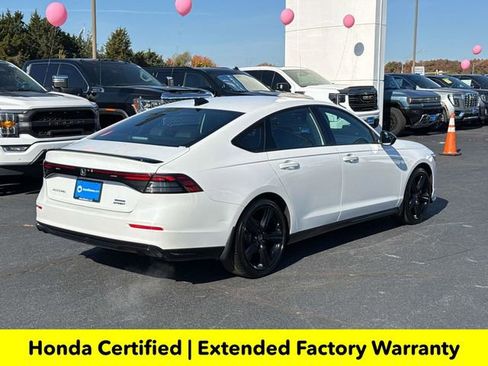 Used 2025 Honda Accord Sport image 2