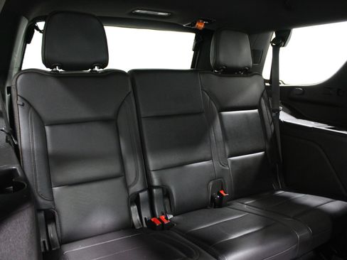 Used 2021 Chevrolet Tahoe High Country w/ Premium Package image 29