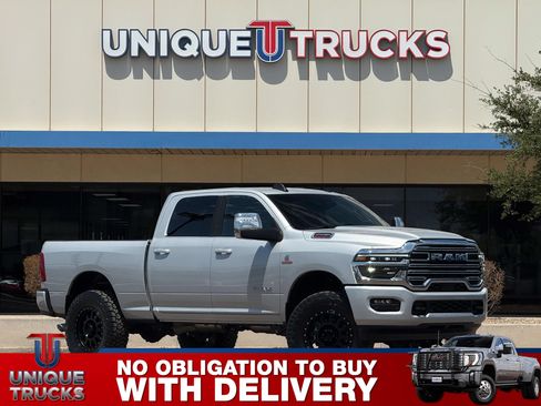 Used 2026 RAM 2500 Laramie AWD/4WD image 1