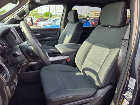 New 2026 RAM 1500 Express AWD/4WD image 14
