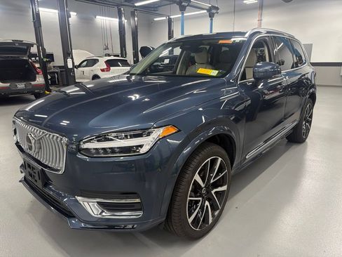 Certified 2023 Volvo XC90 B6 Plus w/ Protection Package Premier AWD/4WD image 1