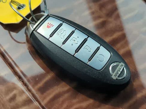 Used 2018 Nissan Armada Platinum w/ Captain Seat Package AWD/4WD image 39