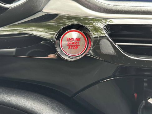 Certified 2023 Acura MDX SH-AWD w/ Technology Package image 14