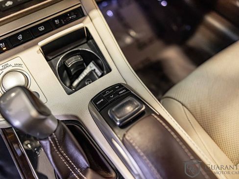 Used 2017 Lexus ES 350 w/ Luxury Package image 33