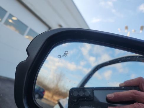 Used 2024 Honda CR-V EX image 9