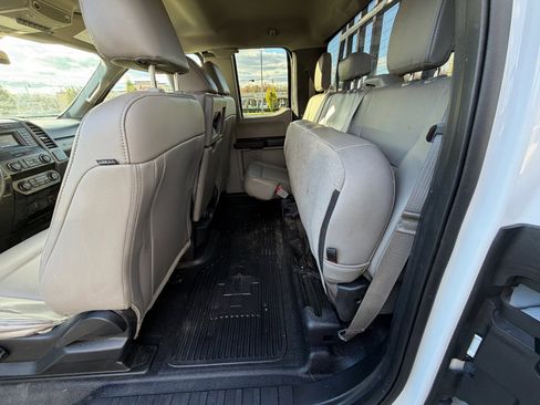 Used 2019 Ford F250 XL w/ Power Equipment Group image 25