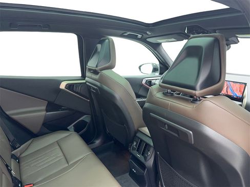 Used 2025 BMW X3 xDrive30i image 49