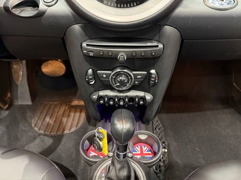 Used 2012 MINI Cooper Convertible image 35