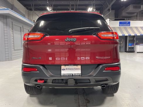 Used 2015 Jeep Cherokee Trailhawk w/ Trailer Tow Group AWD/4WD image 6