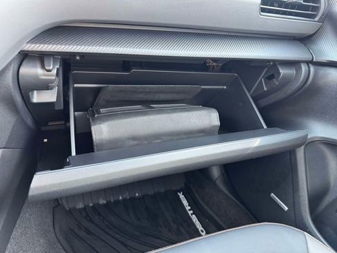 Used 2025 Subaru Crosstrek 2.5i Limited w/ Crosstrek Mirror Package image 39