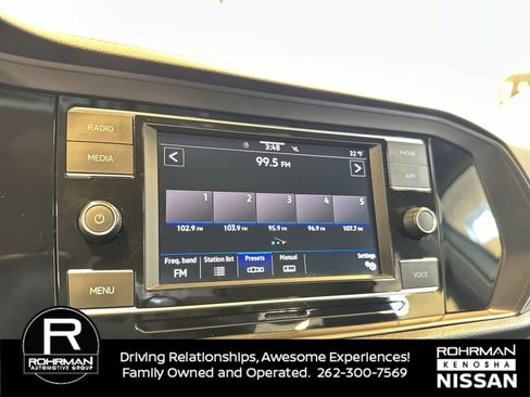 Used 2024 Volkswagen Jetta S image 6