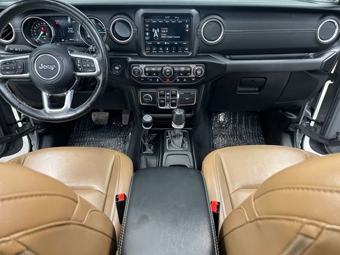 Used 2022 Jeep Wrangler Unlimited Sahara w/ Cold Weather Group image 36