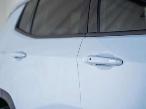 Used 2023 Jeep Compass Latitude image 21