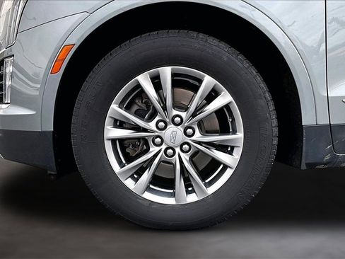 Used 2023 Cadillac XT5 Premium Luxury image 9
