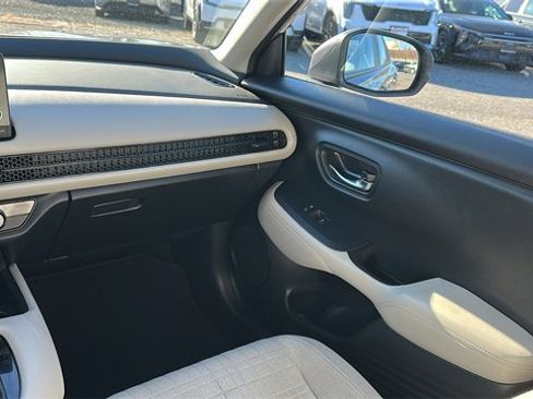 Used 2023 Honda HR-V LX image 22
