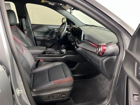 Certified 2025 Chevrolet Equinox RS w/ Convenience Package III AWD/4WD image 7