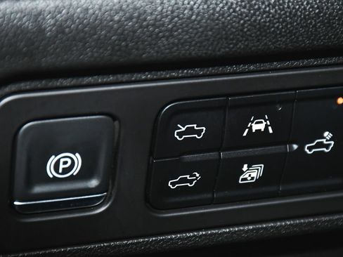 Used 2025 GMC Hummer EV 3X AWD/4WD image 72