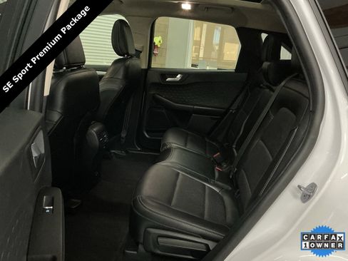 Used 2020 Ford Escape SE Sport image 16