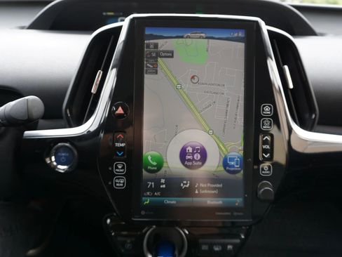 Used 2021 Toyota Prius Prime XLE FWD image 37