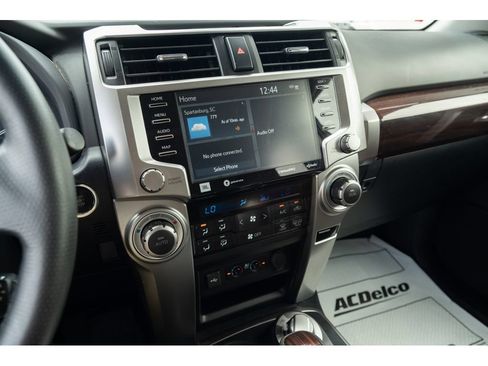 Used 2020 Toyota 4Runner 4WD image 24