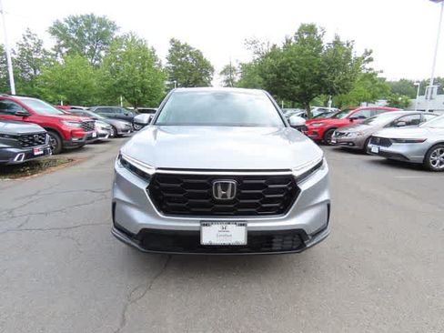 Used 2024 Honda CR-V EX image 6