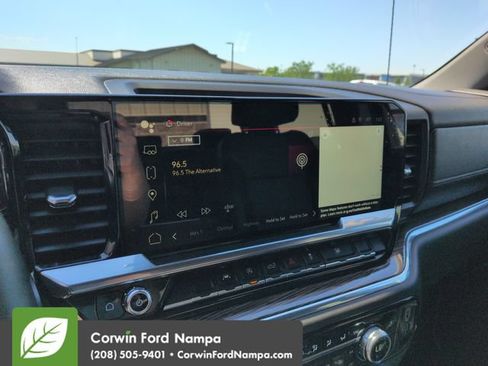 Used 2024 GMC Sierra 1500 Elevation w/ LPO, Elevation Black Package AWD/4WD image 16
