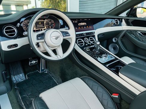 Used 2022 Bentley Continental GT Speed image 6