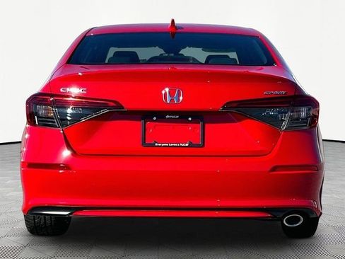 Used 2022 Honda Civic Sport image 5