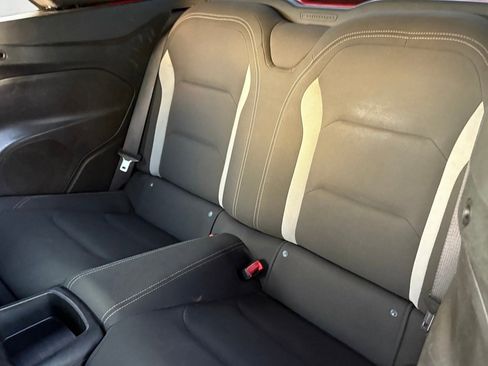 Used 2020 Chevrolet Camaro LT image 28
