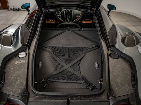 Used 2025 McLaren GTS image 32