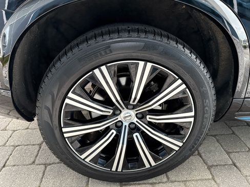 Used 2023 Volvo XC90 B5 Core w/ Protection Package Premier AWD/4WD image 29