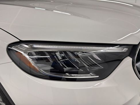 Certified 2026 Mercedes-Benz GLC 300 image 11