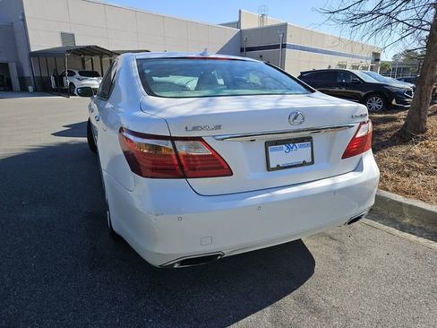 Used 2010 Lexus LS 460 image 9