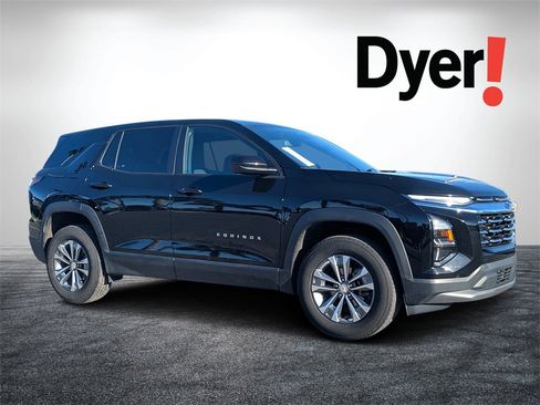 Certified 2025 Chevrolet Equinox LT image 1