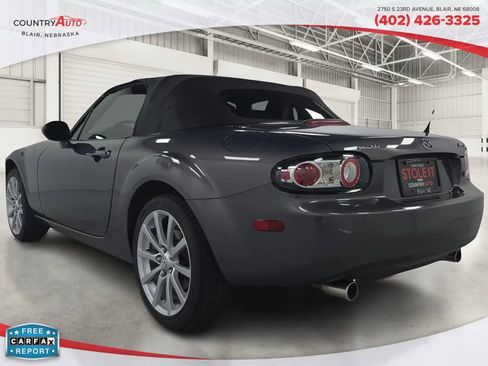 Used 2006 MAZDA MX-5 Miata Sport w/ Suspension Pkg image 3
