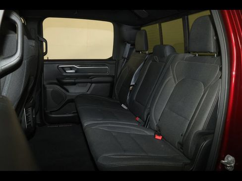 Used 2019 RAM 1500 Big Horn AWD/4WD image 30