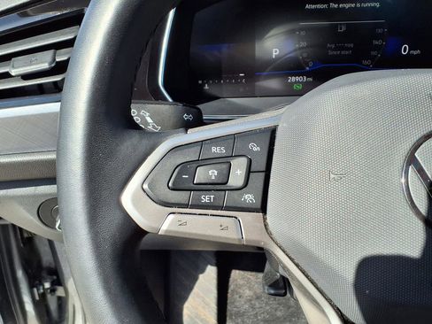 Used 2023 Volkswagen Jetta SE image 29